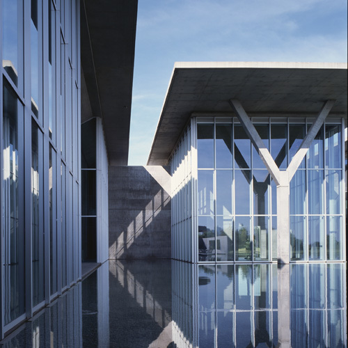 フォートワース現代美術館, アメリカ・フォートワース, 1997-2002