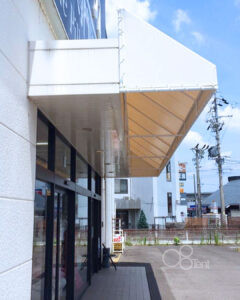 店舗用テントを小売店に施工｜岐阜県可児市