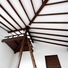 ２階個室　　<br />
・３層目のロフトを望む。　ロフトには梯子で。