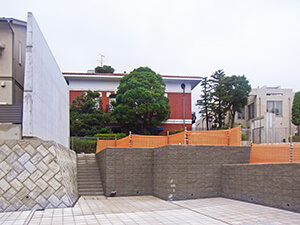 太陽の光を感じる家 | 東京 | 設計事...