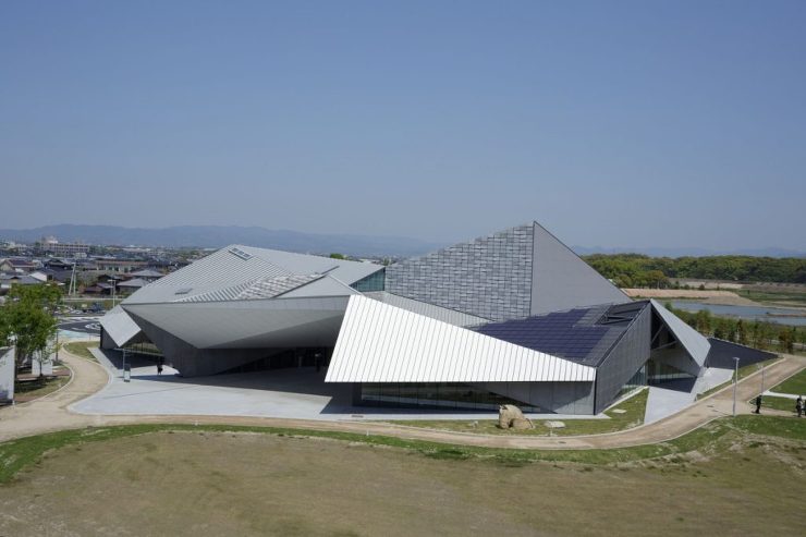 Kyushu Geibun Kan Museum (Main Building) | �Hiroyuki Kawano