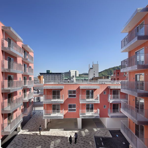 2016 | 千葉学建築計画事務所 CH...