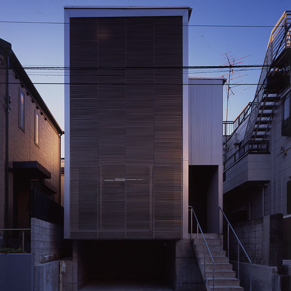 2003 | 千葉学建築計画事務所 CH...