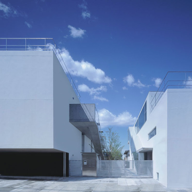 2002 | 千葉学建築計画事務所 CH...