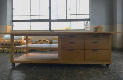 ワークテーブル　八王子市