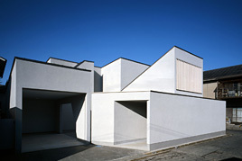 山本雅紹建築設計事務所 | WORKS