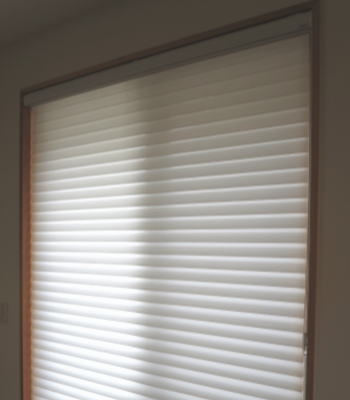 ＷＩＳの調光スクリーンＦＵＧＡ（フーガ）の全閉時