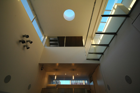 リビング見上げ