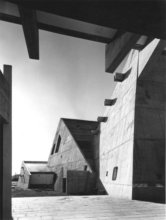 日南市文化センター | TANGE建築都...