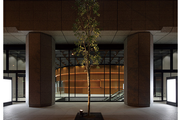 清和梅田ビル | Works | シミズ...