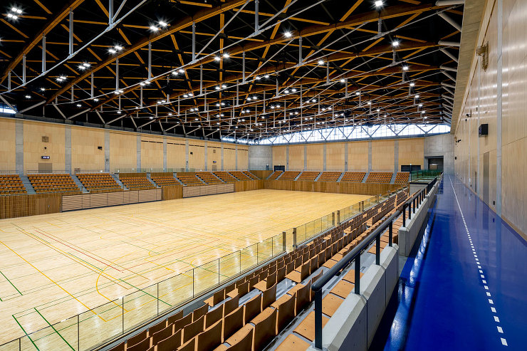 エフピコアリーナふくやま（福山市総合体育...