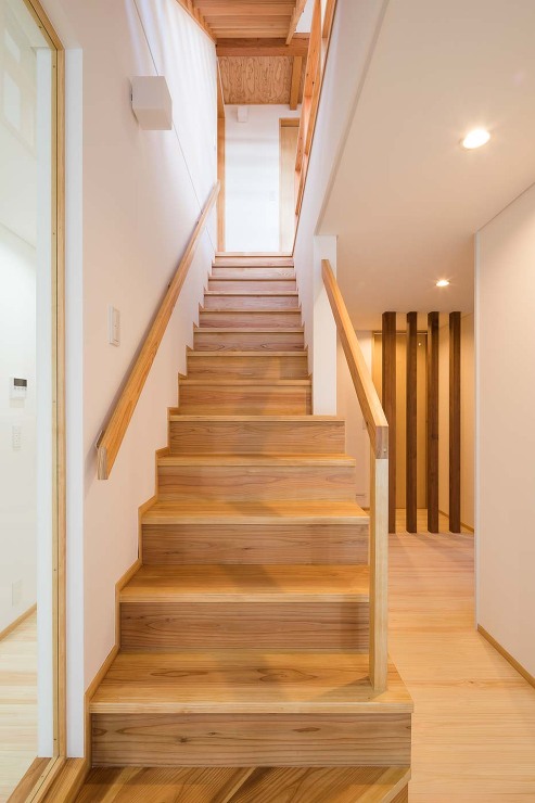 柔らかな光の家