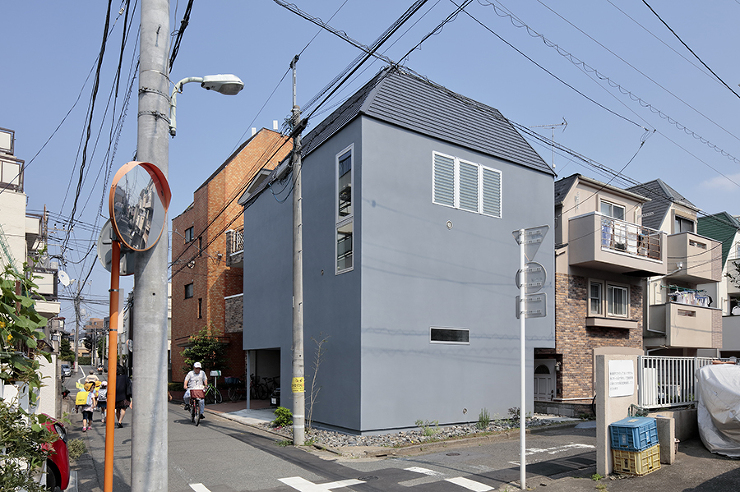 立面の家 - 株式会社 稲山貴則建築設計...
