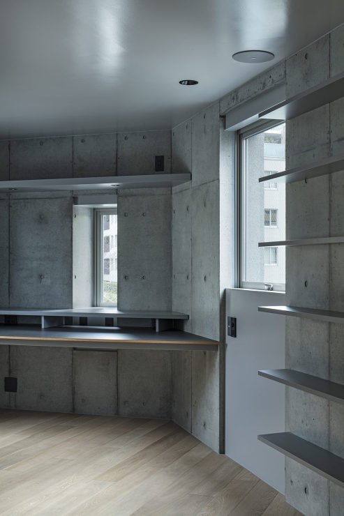Building U75 | works...