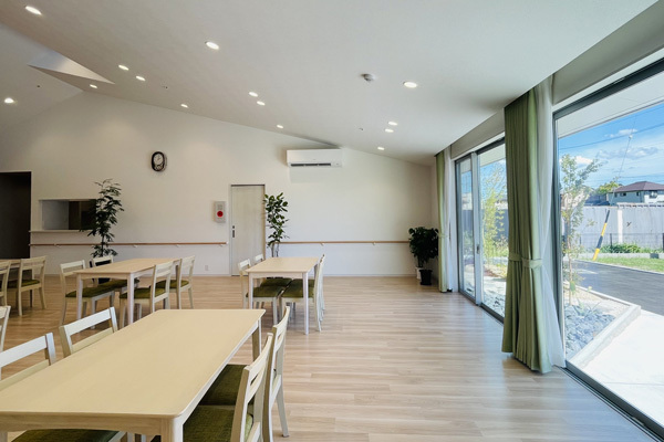 YY_WORKS Works SAKUS...