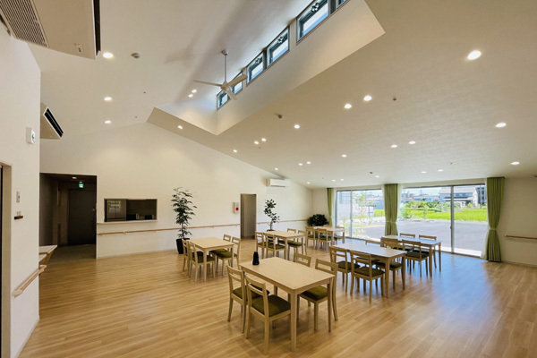 YY_WORKS Works SAKUS...