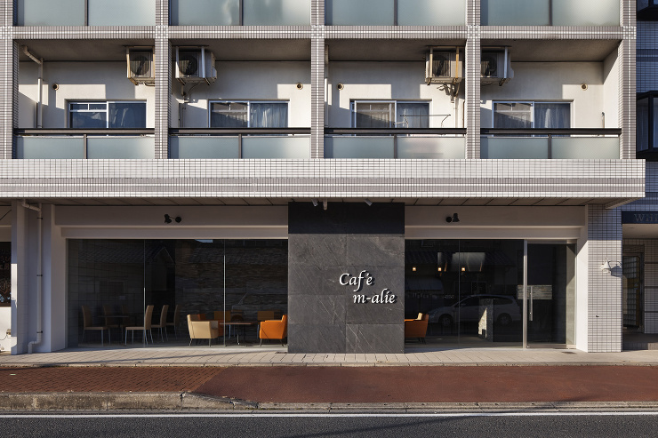 caf� m-alie