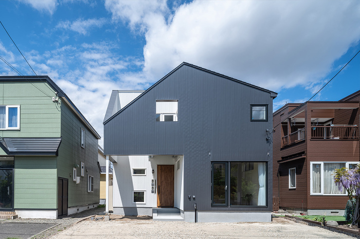 White Prism | 富谷洋介建築...