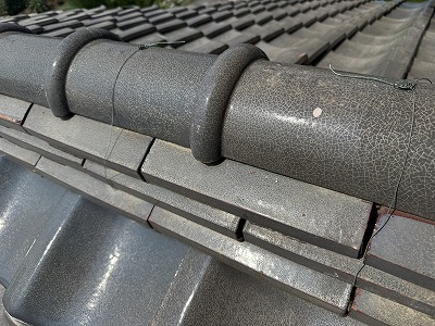 奈良市にて和風住宅の天井雨漏りの原因は？瓦のズレで雨漏り！？