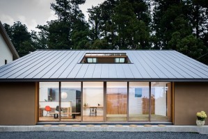 自然の恵みを感じる家 | adt // ...