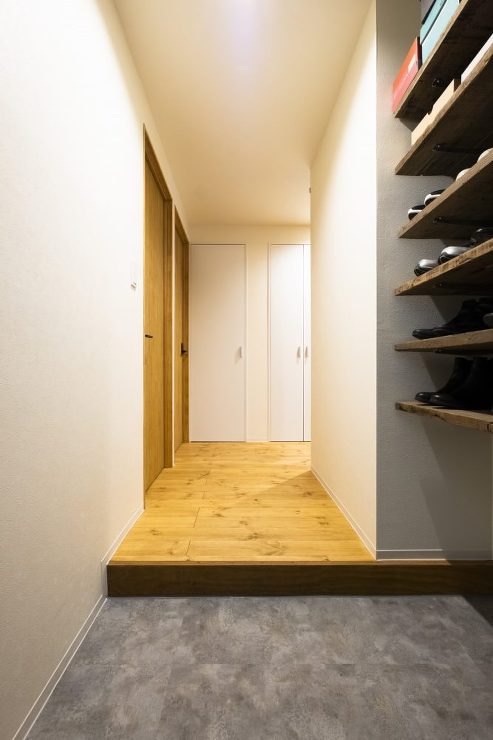 [after] 下駄箱をオープンな棚板に