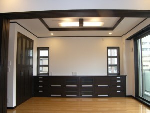 R0010751