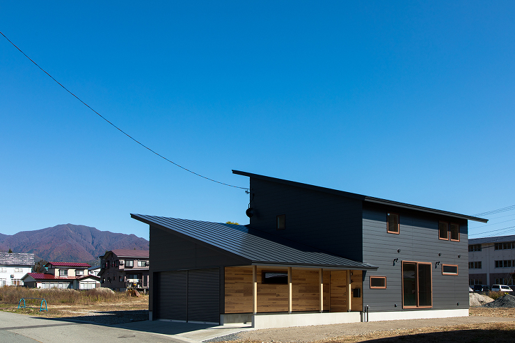 向町の家　2022 ｜ WORKS｜コル...