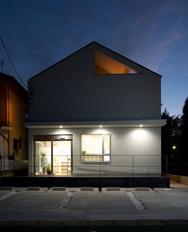 吉川の住まい｜埼玉｜吉川｜店舗併用住宅｜...