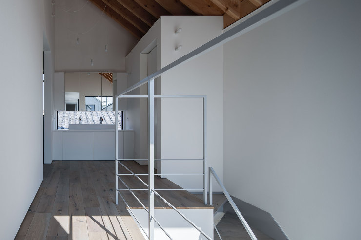 階段室と洗面｜千里山西の家｜北摂のデザイン住宅　設計｜建築家　奥和田健