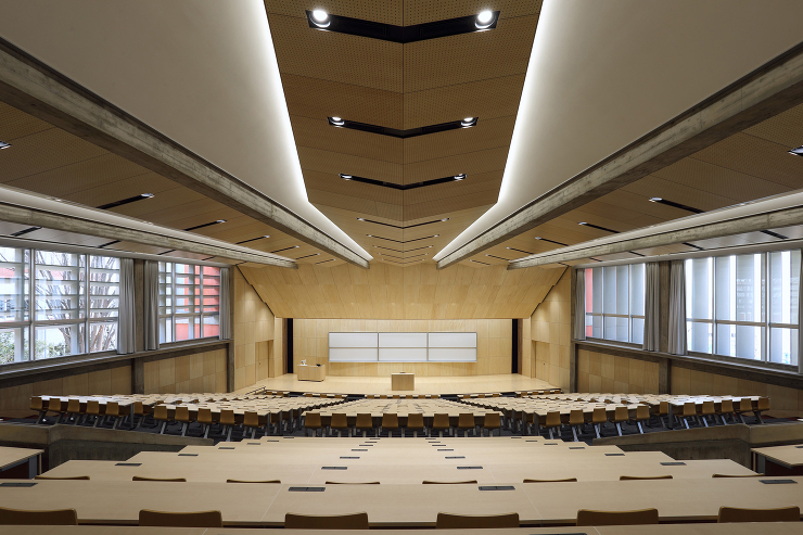 南山大学　レーモンド・リノベーション・プ...