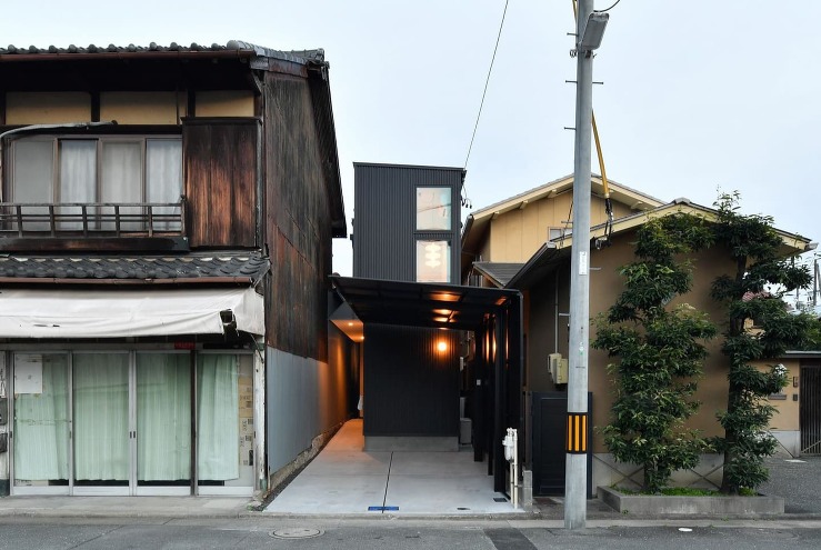 割烹料理屋住居棟