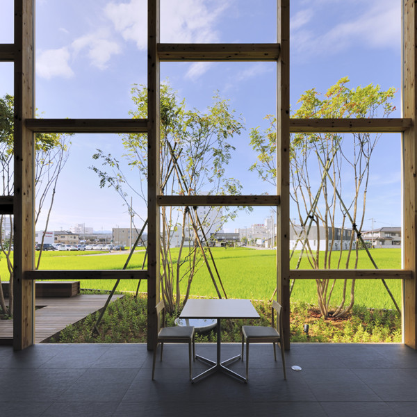 TSI 新社屋 NAKAE ARCHIT...