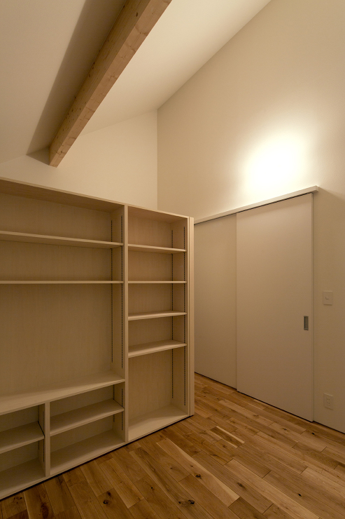 スベリ台のある家 | Atelier C...