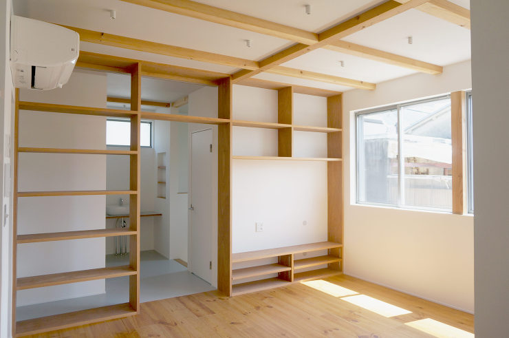 太秦の店舗併用住宅（calico/キャリ...