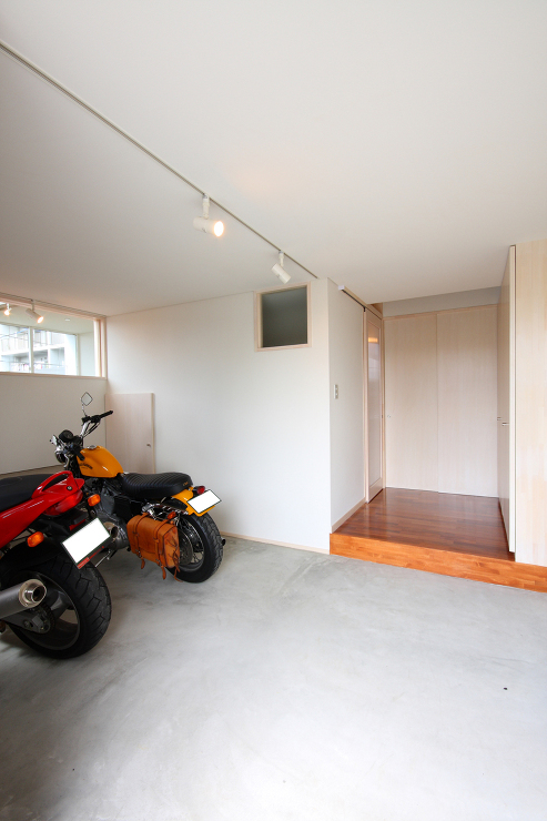 COOP VILLAGE WEST - ...