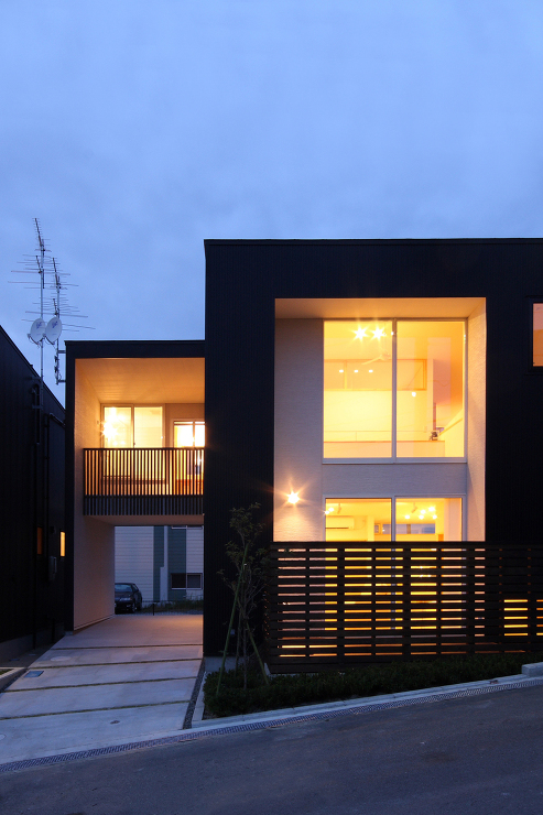 COOP VILLAGE EAST - ...