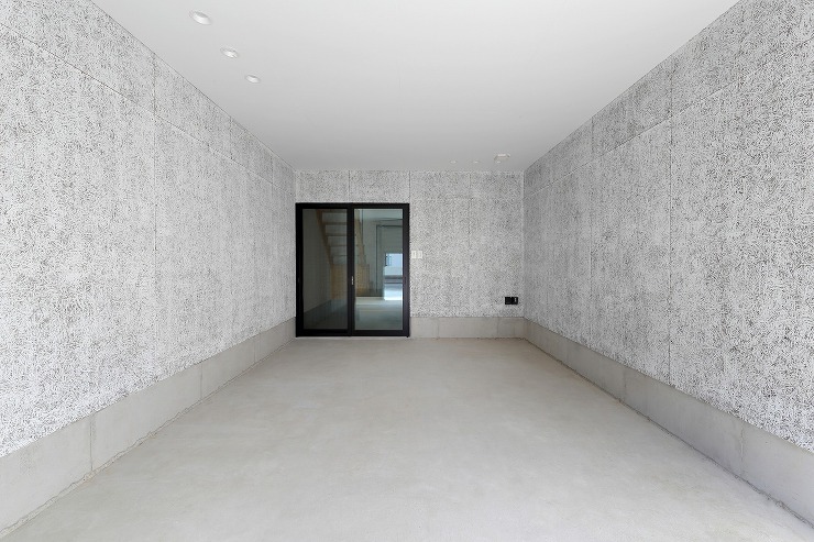 LA MAISON NOIRE - 東北...