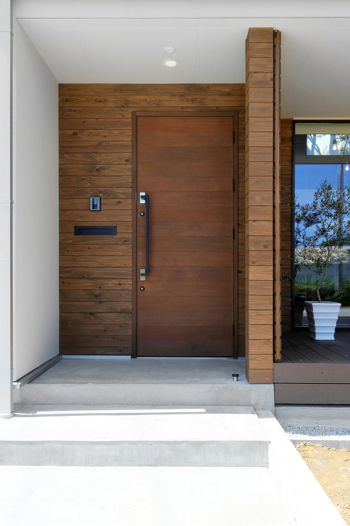 庭とつながる家 - 東北の新築注文住宅・...