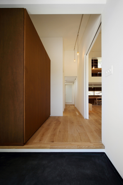 庭とつながる家 - 東北の新築注文住宅・...