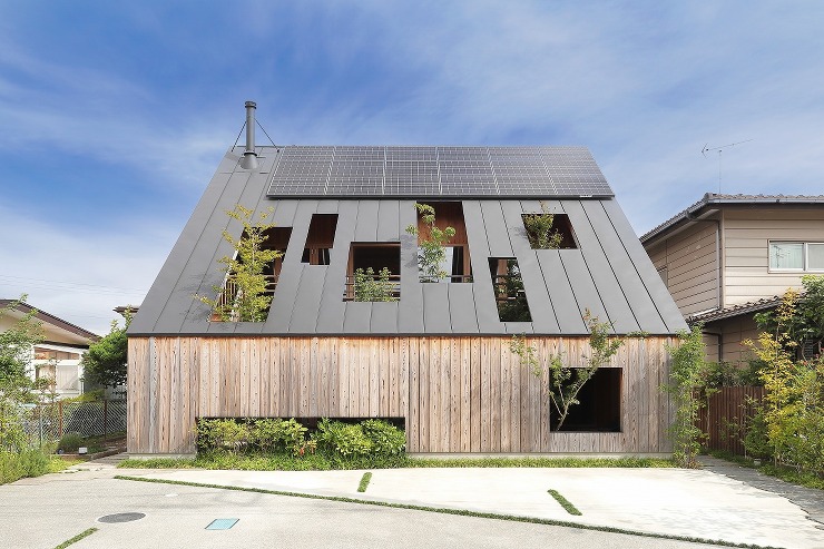 大屋根の実験住宅