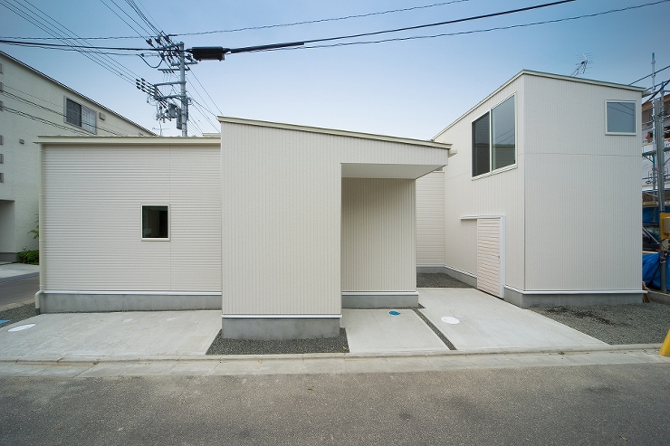 門前町の家