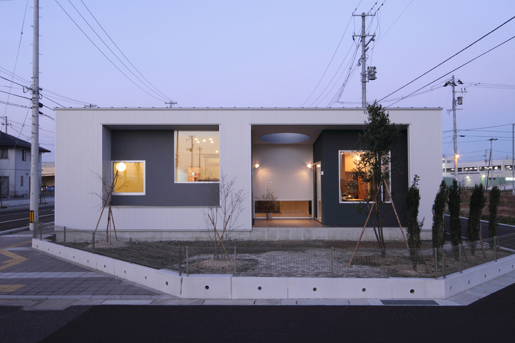 フレーミングテラスハウス