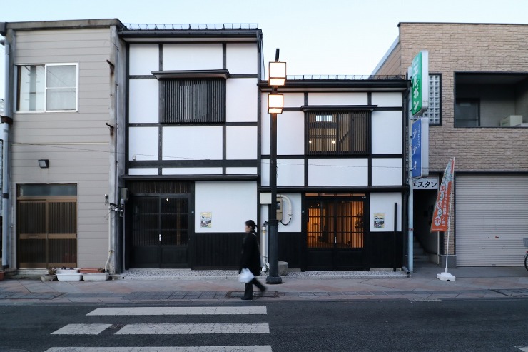 盛岡 八藝館