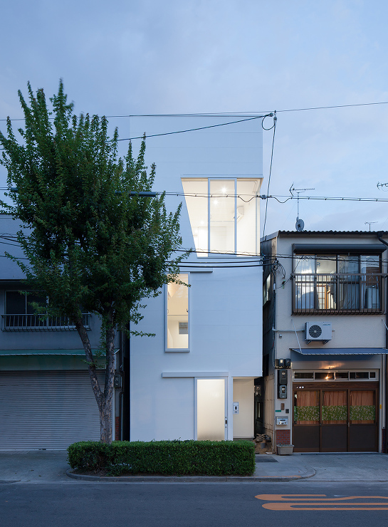 House in Tamatsu 2012 大阪府