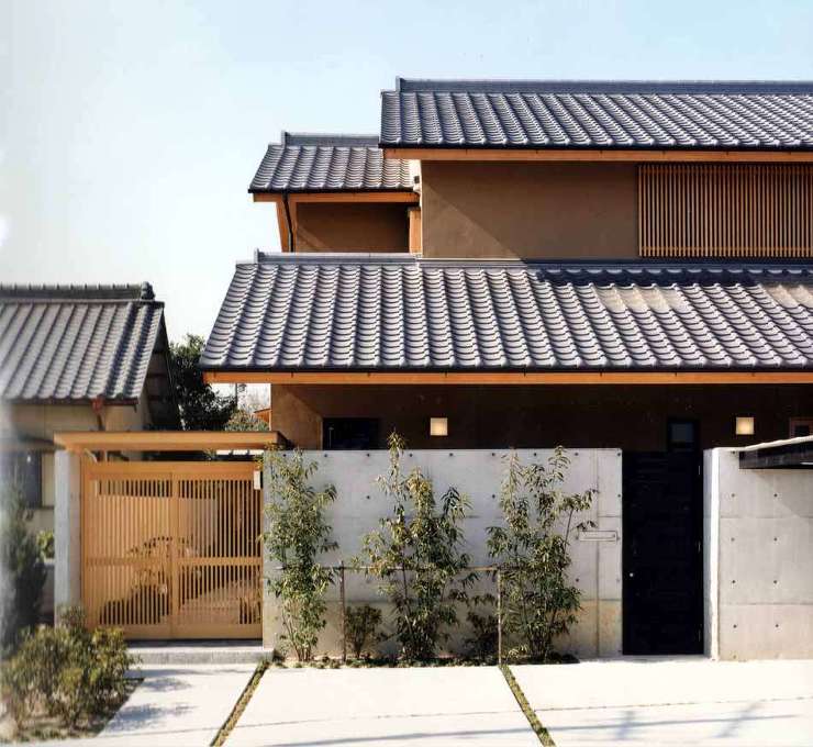半田の家