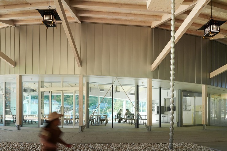 金蛇水神社外苑 SandoTerrace