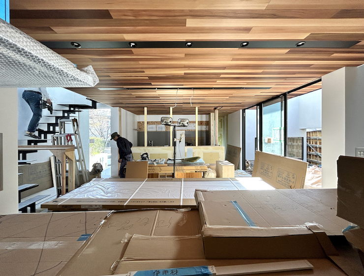 芦屋の家＿内と外が繋がるラグジュアリーコ...