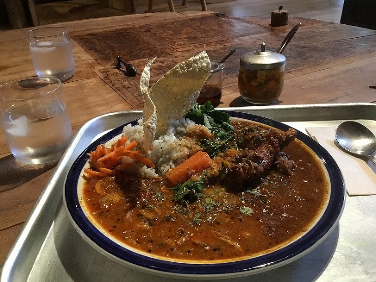 カレー食堂　種。。 | 野の草 設計室