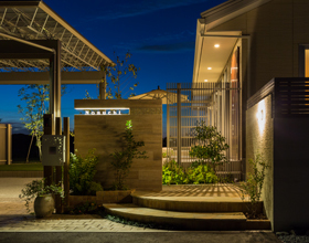 ?解放感とカッコ良さで組み立てる　素敵な平屋のExterior Design?・・・豊橋市Ｎ様邸