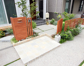 ?ナチュラル感を演出しよう　デザイナーズパーツと天然素材?・・・豊橋市Ｋ様邸
